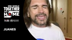 Juanes Performs Es Por Ti | One World: Together At Home