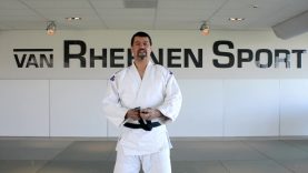 Van Rheenen Sport: Banden knopen met Meester Edgar