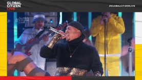 Ozuna Performs "Del Mar" Live | Global Citizen Live