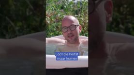 Misschien maar goed dat de zomer voorbij is… #heethoofd #oververhit #short