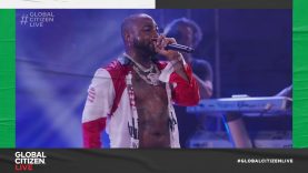 Davido Performs 'Fia' in Lagos | Gloabl Citizen Live