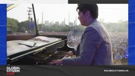 Lang Lang Perfoms “Bohemian Rhapsody” With String Accompaniment in New York | Global Citizen Live