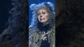 The Mesmerizing ‘Memory’ (Elaine Paige) #shorts | CATS the Musical