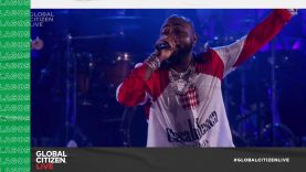 Davido Performs Hit Single 'Blow My Mind' in Lagos | Global Citizen Live