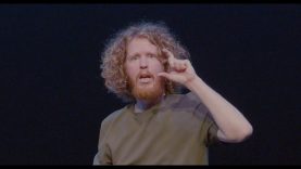 Urinoir of staand plassen op een wc-pot? – Kasper van der Laan – Warm