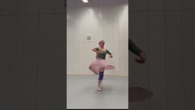 Pirouettes after class | Dutch National Ballet